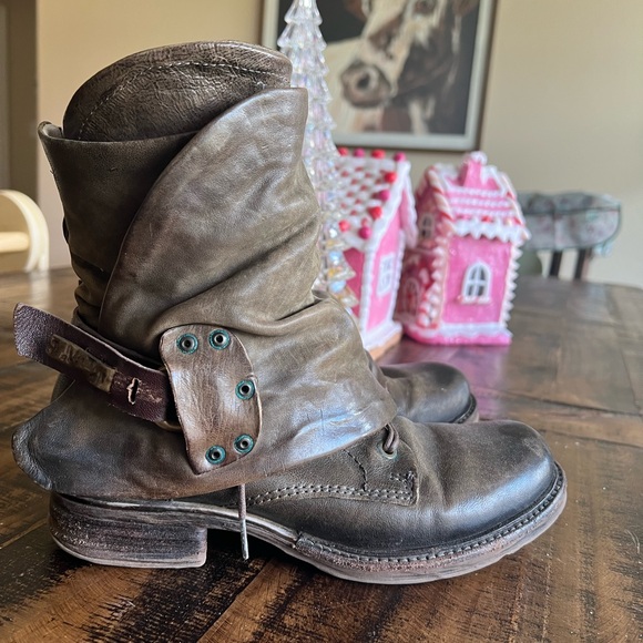 A.S. 98 Olive Leather boots - Picture 2 of 9